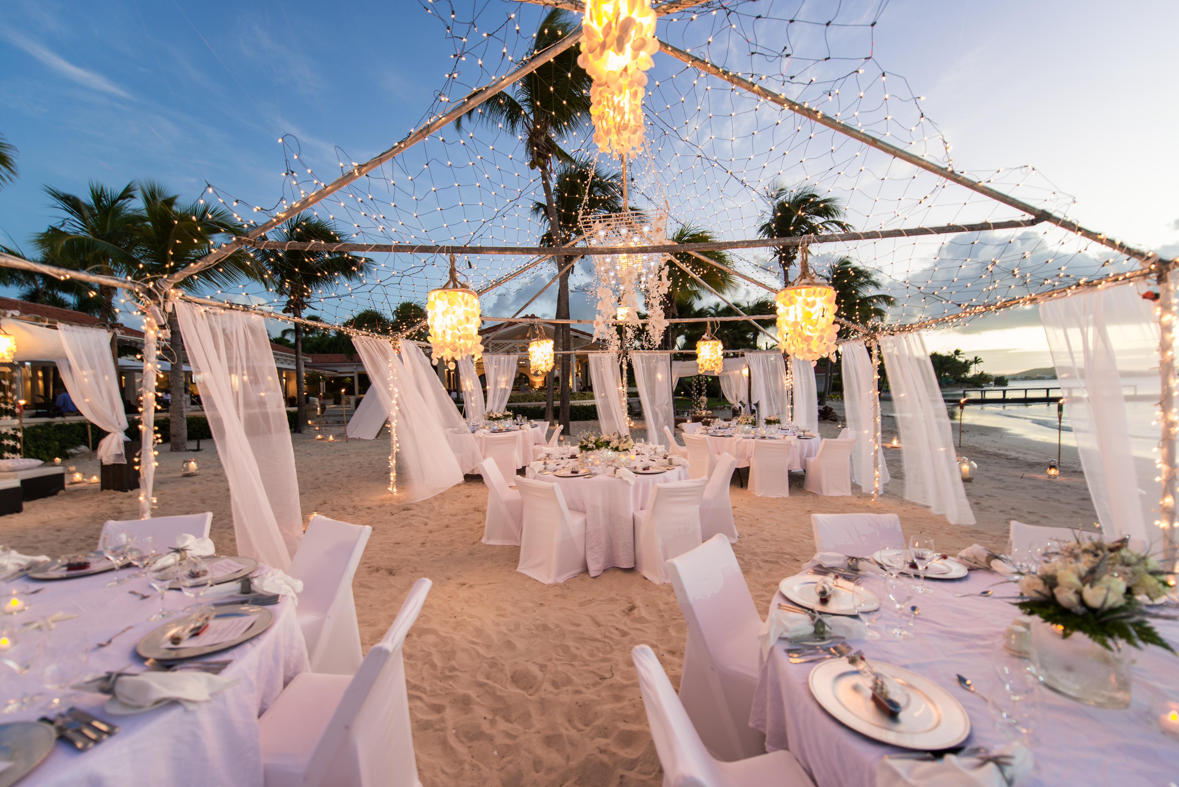 海边婚礼父母的服装怎么穿